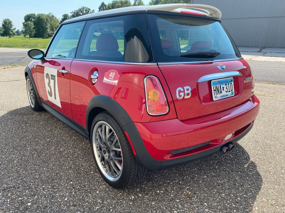 2004 Mini Mini Cooper S 1st Gen - Image 5 of 13