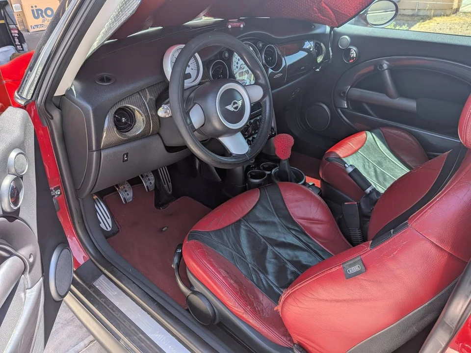 2004 Mini Mini Cooper S 1st Gen - Image 5 of 13