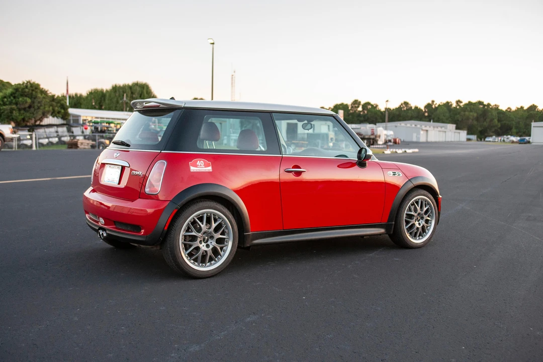 2004 Mini Mini Cooper S 1st Gen - Image 11 of 31