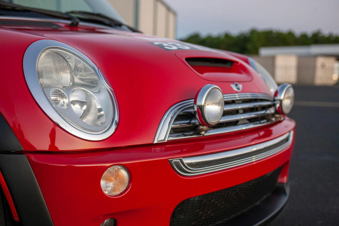 2004 Mini Mini Cooper S 1st Gen - Image 15 of 31