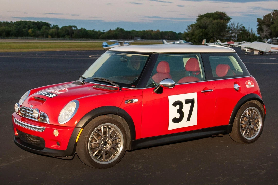 2004 Mini Mini Cooper S 1st Gen - Image 8 of 31