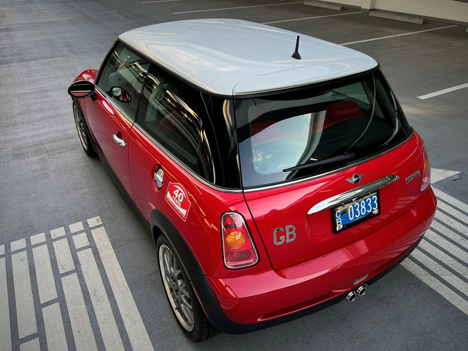 2004 Mini Mini Cooper S 1st Gen - Image 15 of 28