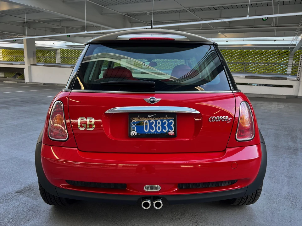 2004 Mini Mini Cooper S 1st Gen - Image 16 of 28
