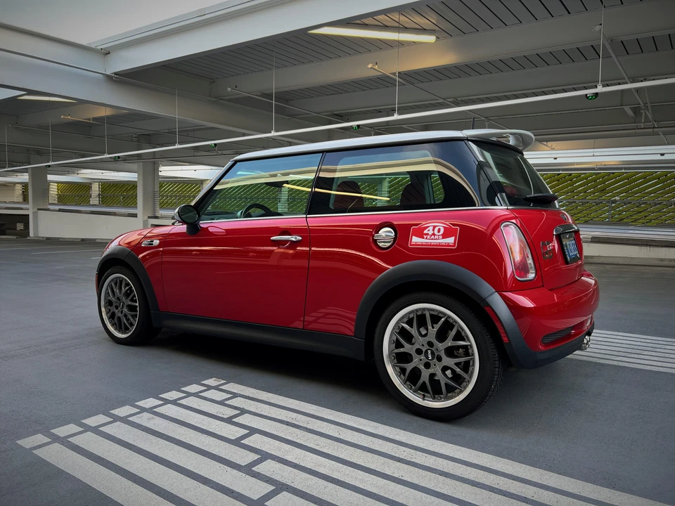 2004 Mini Mini Cooper S 1st Gen - Image 13 of 28