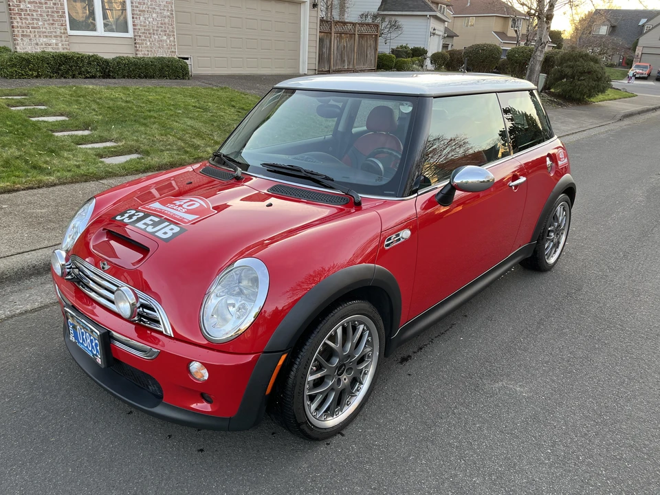 2004 Mini Mini Cooper S 1st Gen - Image 9 of 28