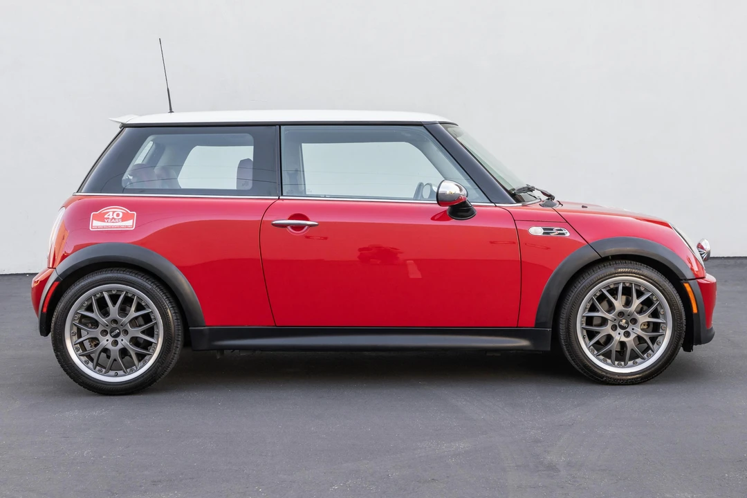 2004 Mini Mini Cooper S 1st Gen - Image 3 of 31