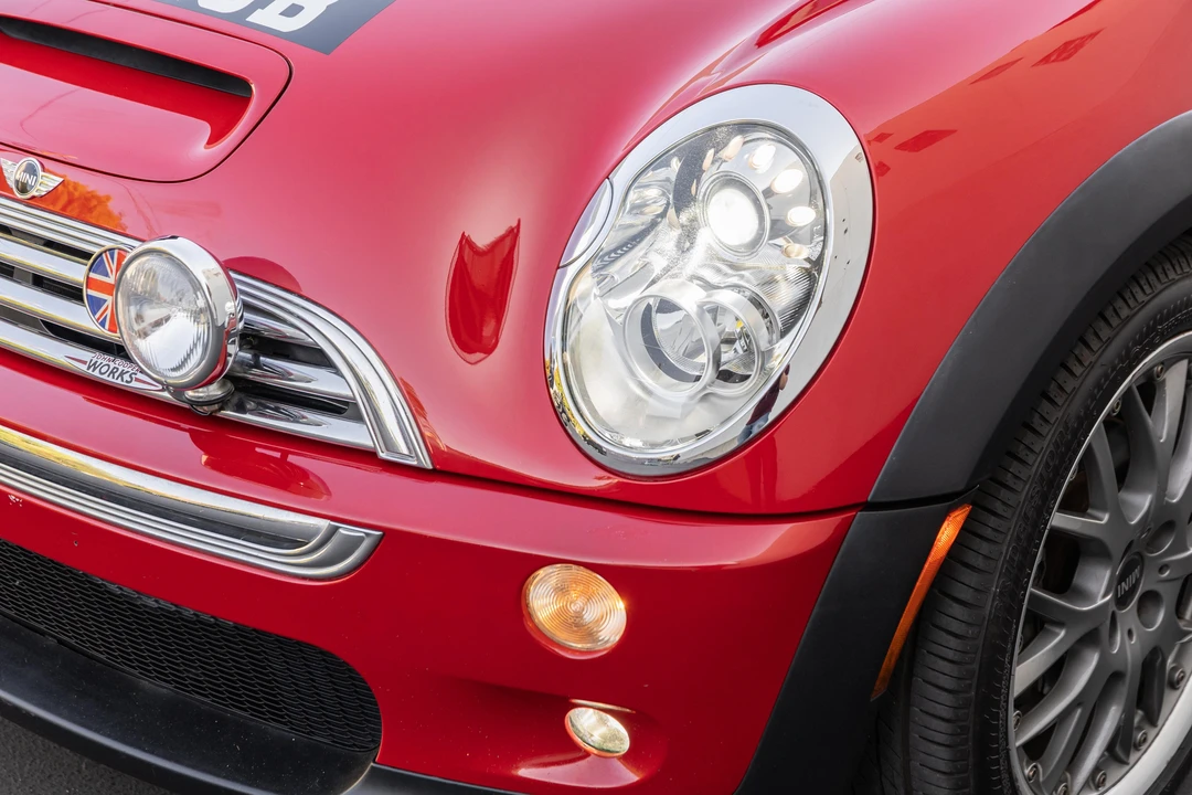 2004 Mini Mini Cooper S 1st Gen - Image 14 of 31
