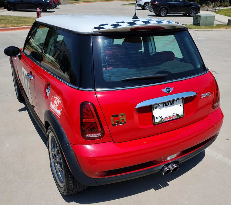 2004 Mini Mini Cooper S 1st Gen - Image 10 of 31