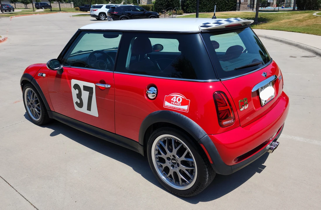 2004 Mini Mini Cooper S 1st Gen - Image 9 of 31