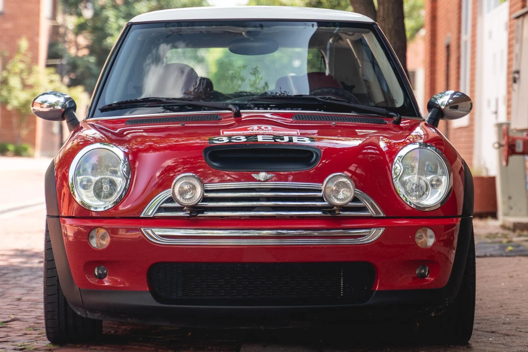 2004 Mini Mini Cooper S 1st Gen - Image 2 of 31