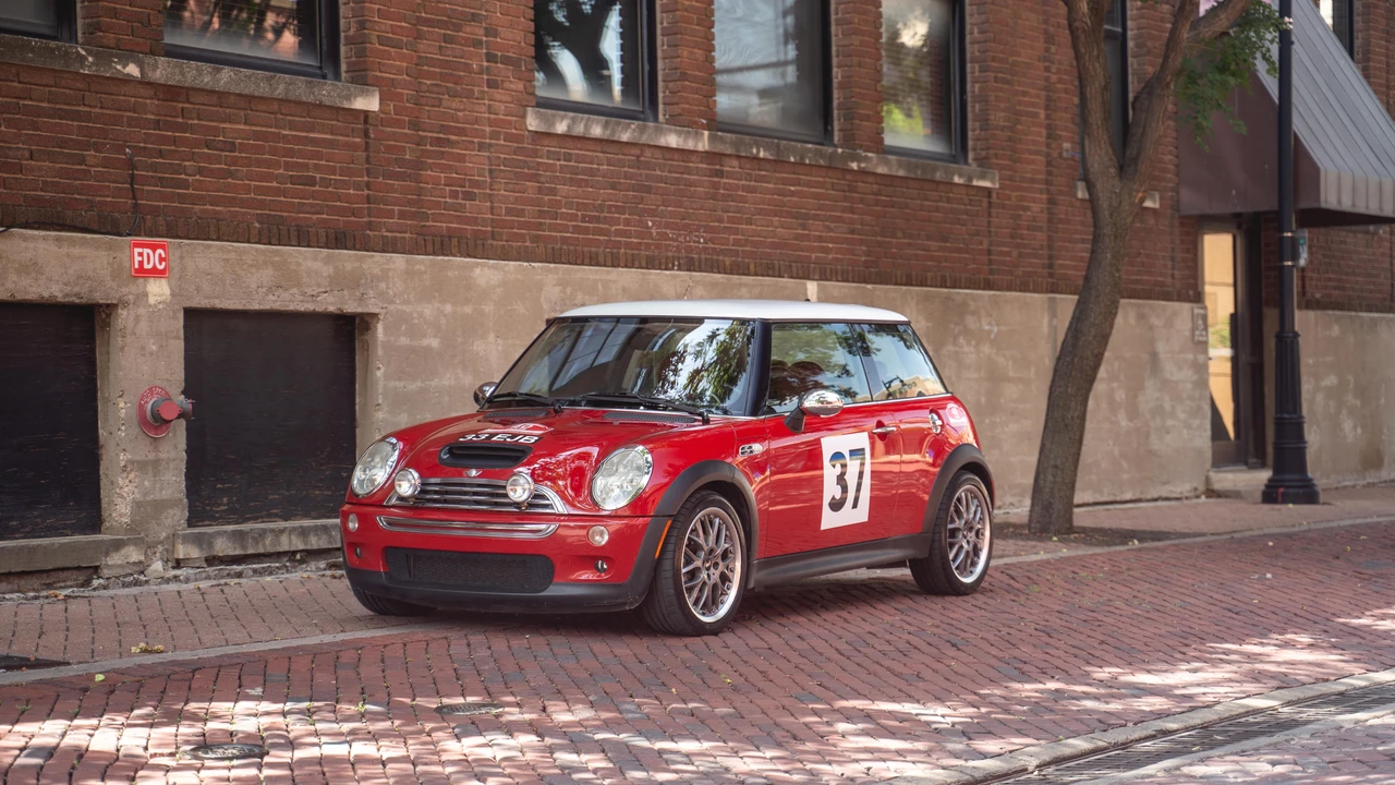 2004 Mini Mini Cooper S 1st Gen - Image 6 of 31