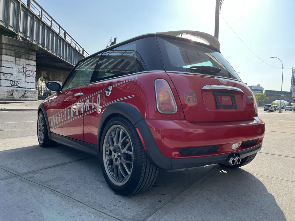 2004 Mini Mini Cooper S 1st Gen - Image 7 of 11