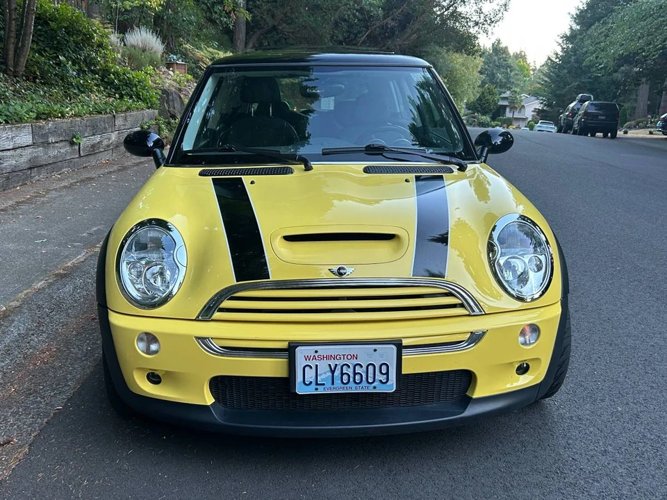 2004 Mini Mini Cooper S 1st Gen - Image 5 of 10