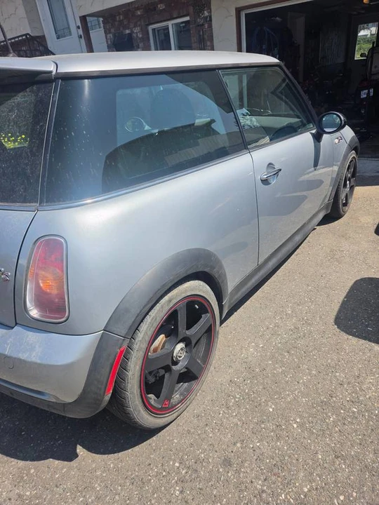 2004 Mini Mini Cooper S 1st Gen - Image 2 of 6