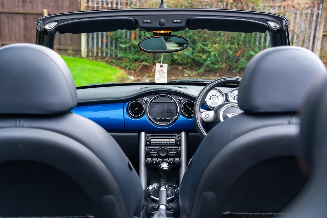 2004 Mini Mini Cooper S 1st Gen - Image 24 of 30