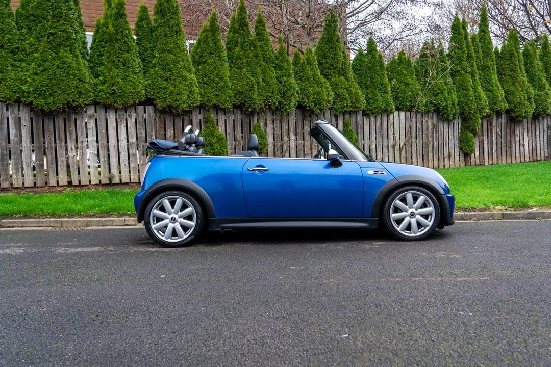 2004 Mini Mini Cooper S 1st Gen - Image 13 of 30