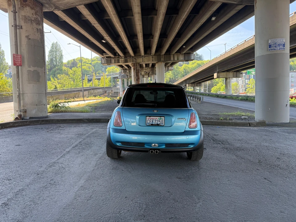 2004 Mini Mini Cooper S 1st Gen - Image 11 of 31