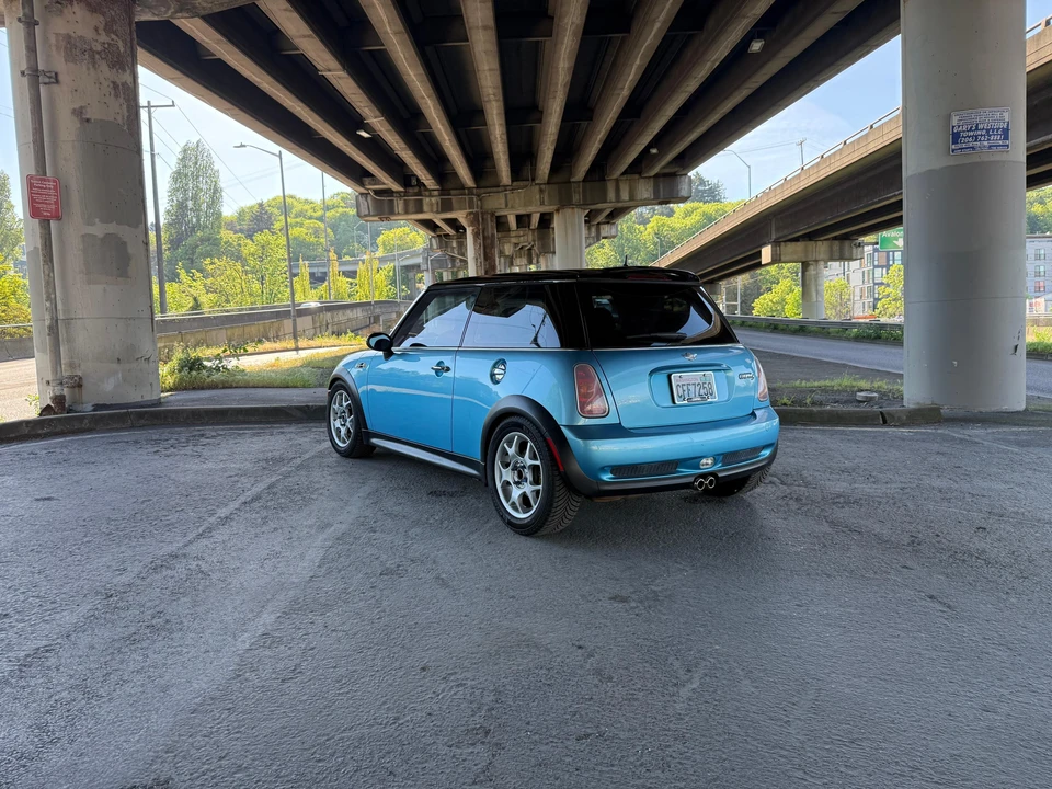 2004 Mini Mini Cooper S 1st Gen - Image 9 of 31