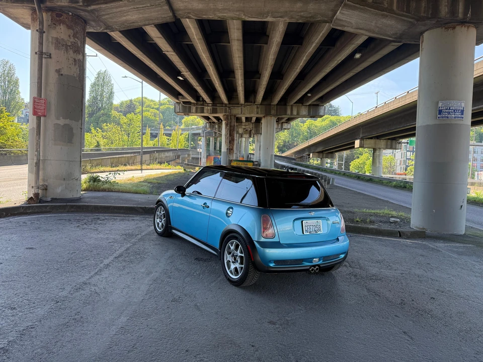 2004 Mini Mini Cooper S 1st Gen - Image 10 of 31