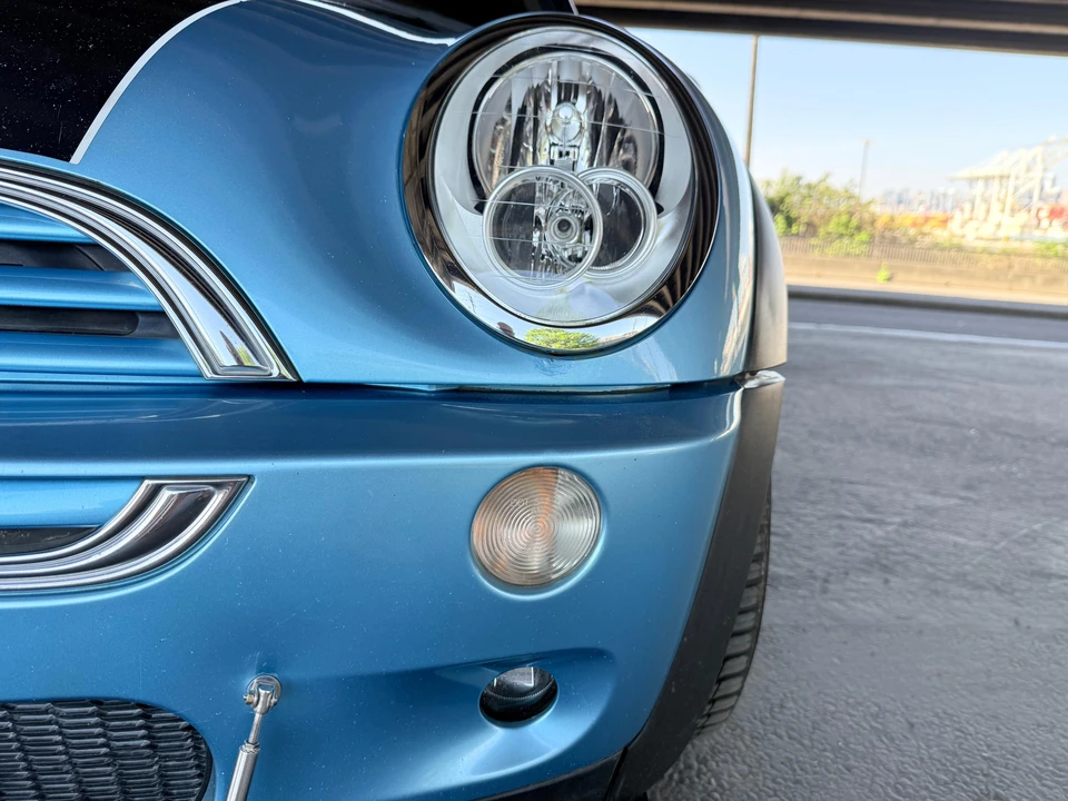 2004 Mini Mini Cooper S 1st Gen - Image 20 of 31