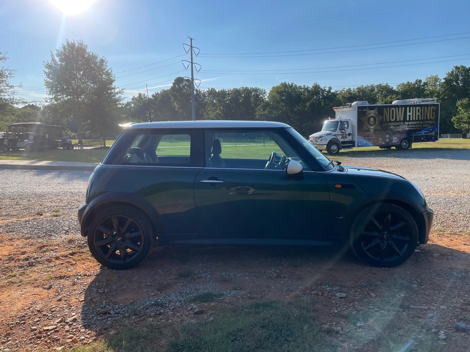 2004 Mini Mini Cooper S 1st Gen - Image 10 of 31