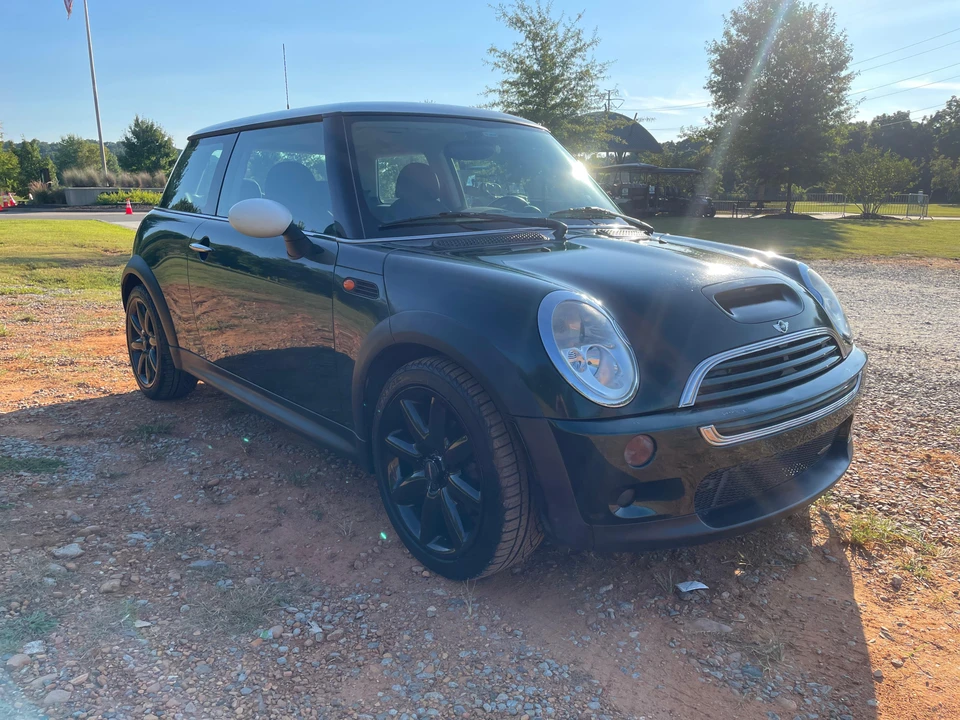 2004 Mini Mini Cooper S 1st Gen - Image 11 of 31