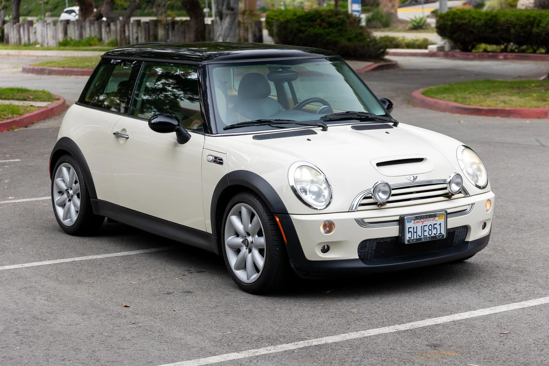 2004 Mini Mini Cooper S 1st Gen - Image 12 of 31