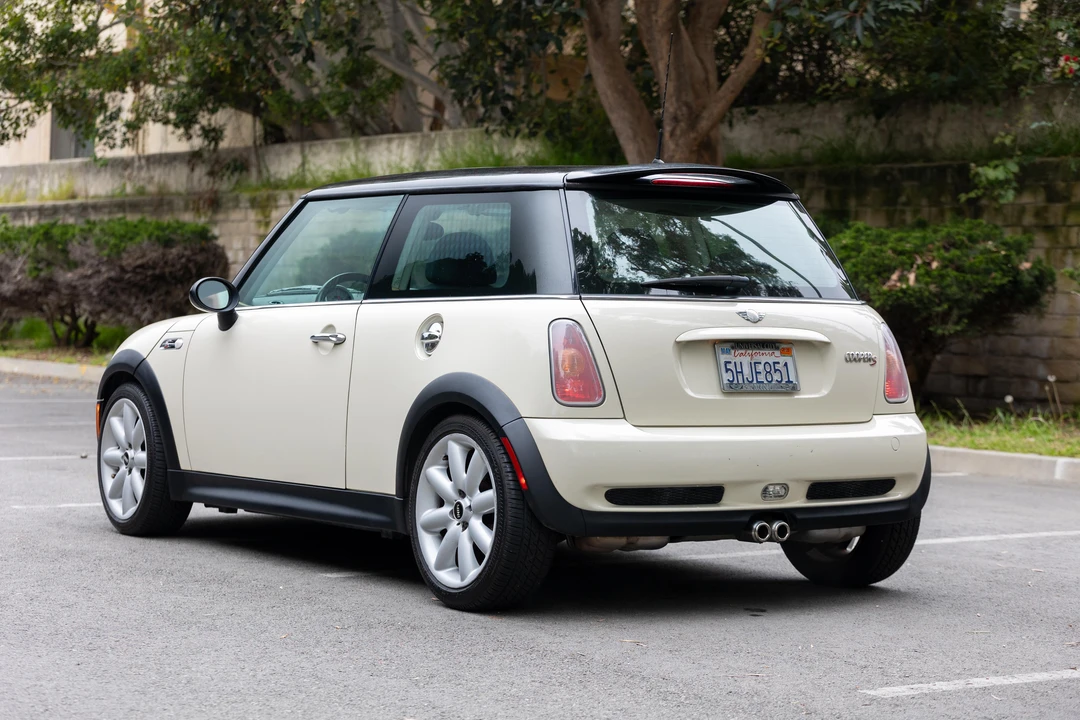 2004 Mini Mini Cooper S 1st Gen - Image 9 of 31