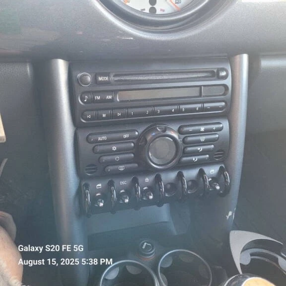 2004 Mini Mini Cooper S 1st Gen - Image 22 of 27