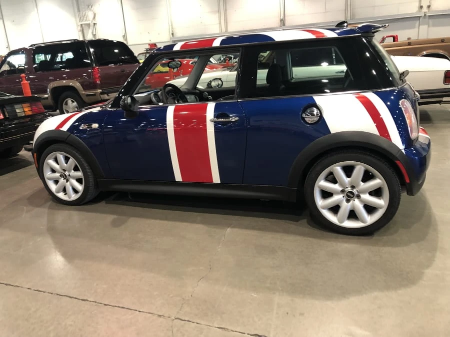 2004 Mini Mini Cooper S 1st Gen - Image 2 of 4