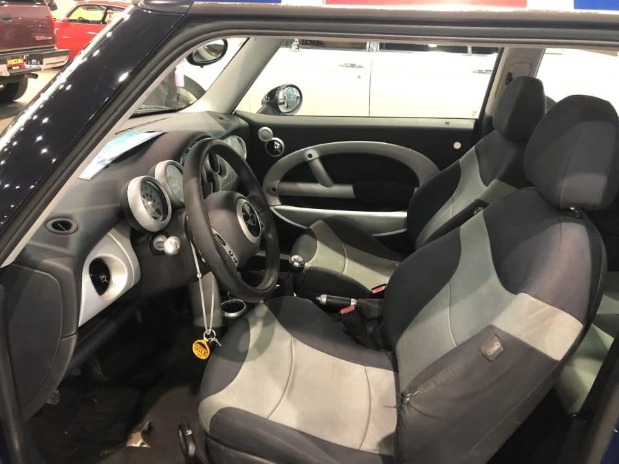 2004 Mini Mini Cooper S 1st Gen - Image 4 of 4