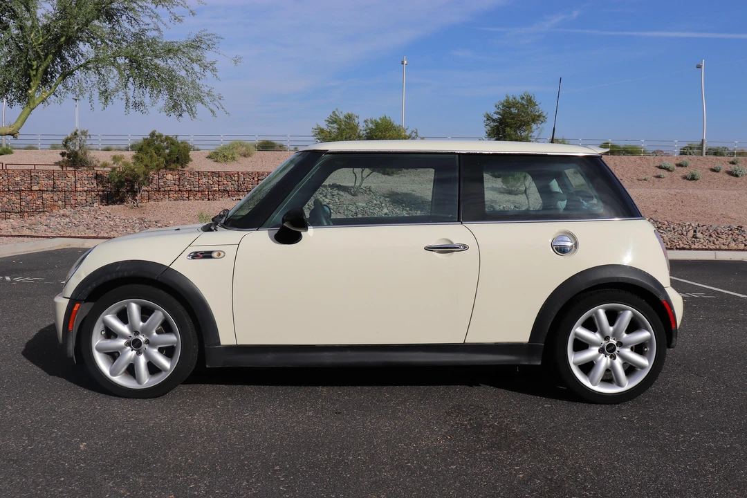 2004 Mini Mini Cooper S 1st Gen - Image 9 of 21