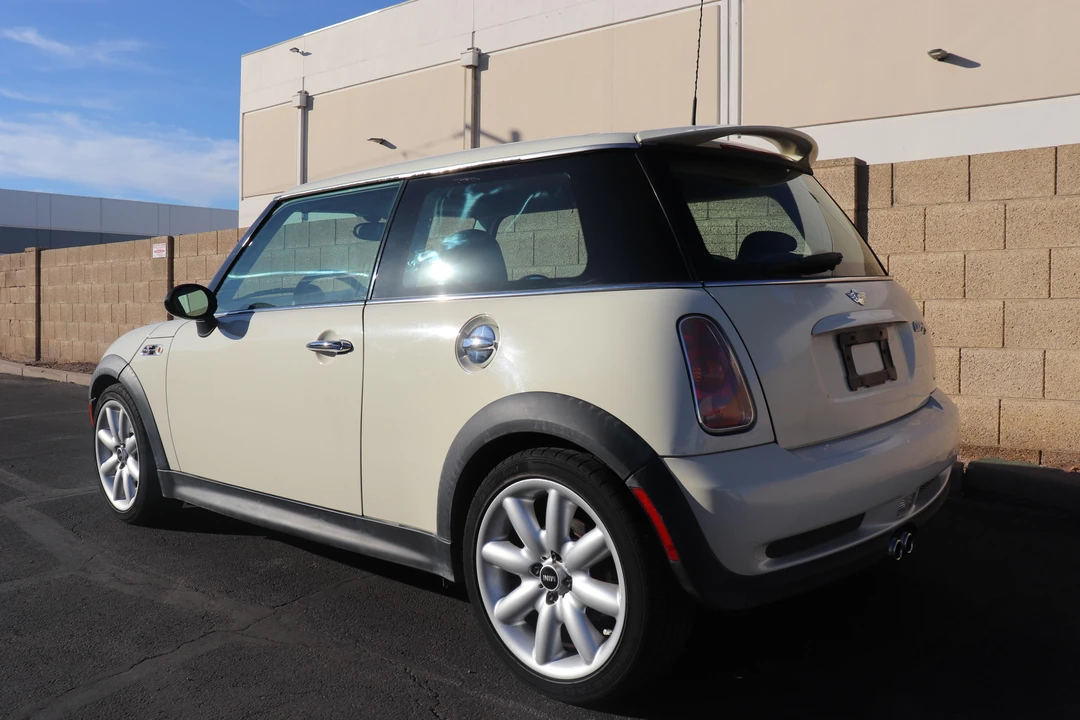 2004 Mini Mini Cooper S 1st Gen - Image 17 of 21