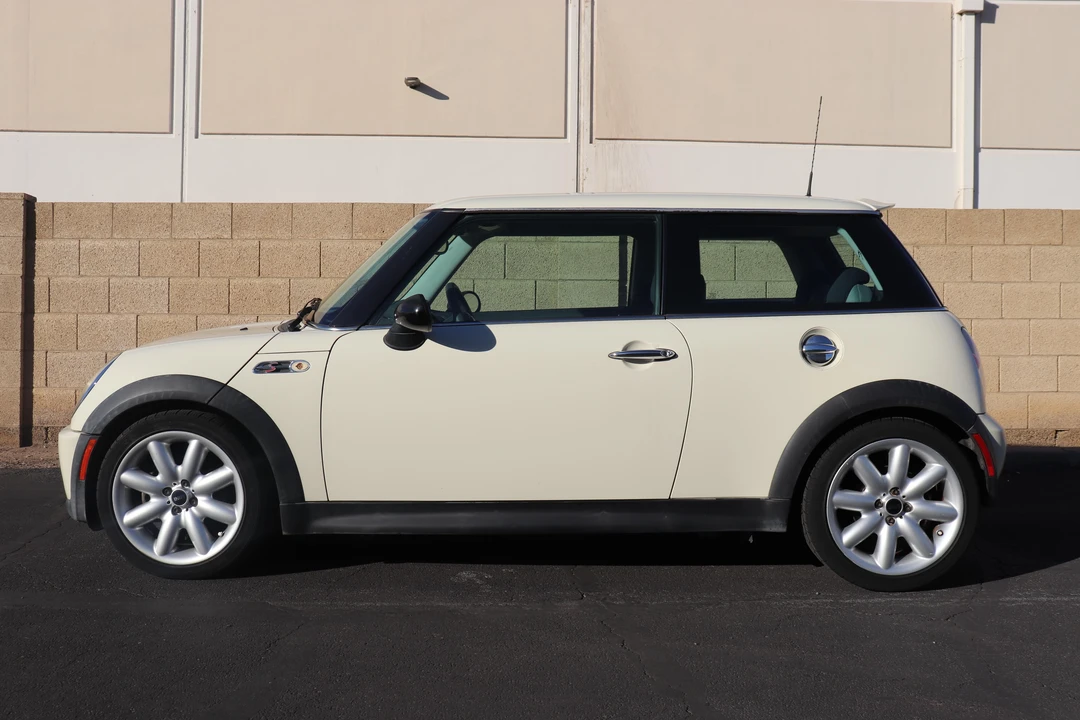 2004 Mini Mini Cooper S 1st Gen - Image 16 of 21