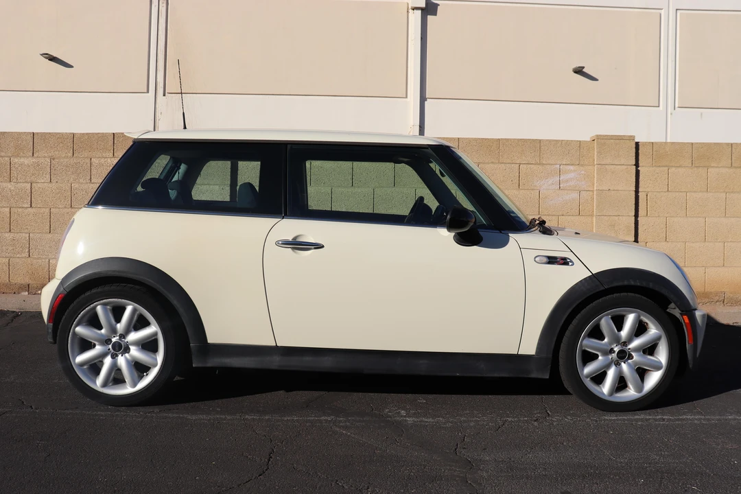 2004 Mini Mini Cooper S 1st Gen - Image 19 of 21