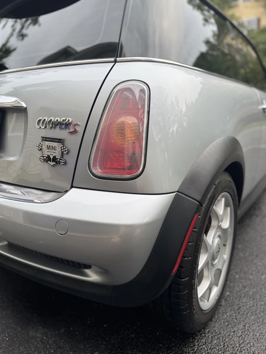 2004 Mini Mini Cooper S 1st Gen - Image 6 of 31