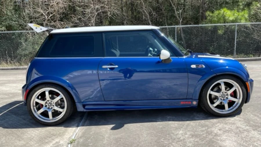 2004 Mini Mini Cooper S 1st Gen - Image 15 of 16