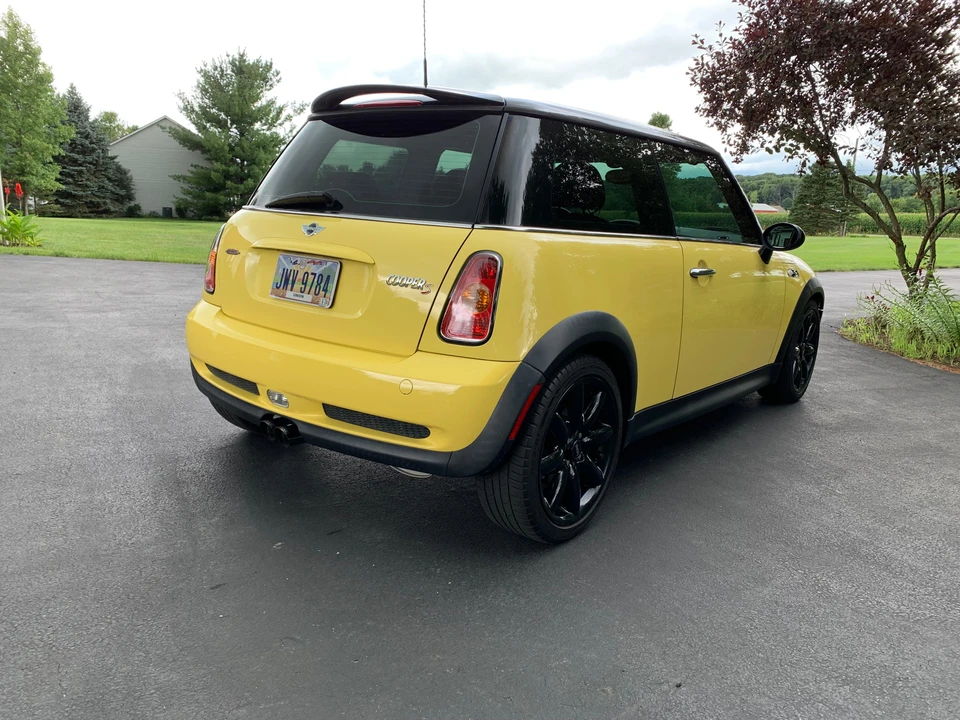 2004 Mini Mini Cooper S 1st Gen - Image 14 of 31
