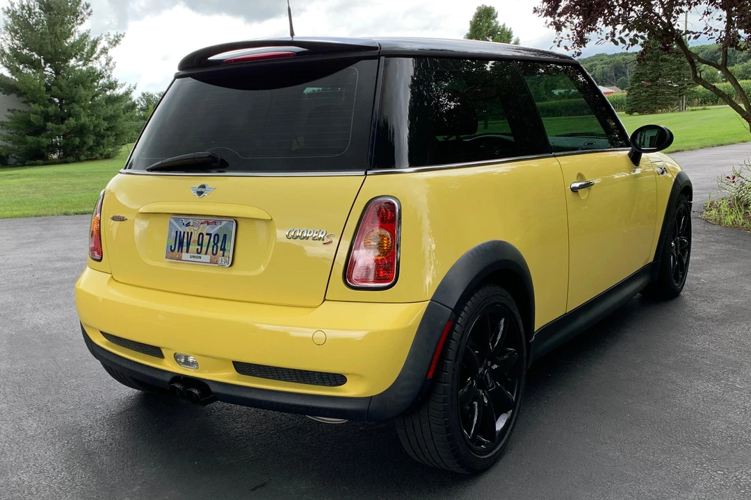 2004 Mini Mini Cooper S 1st Gen - Image 4 of 31