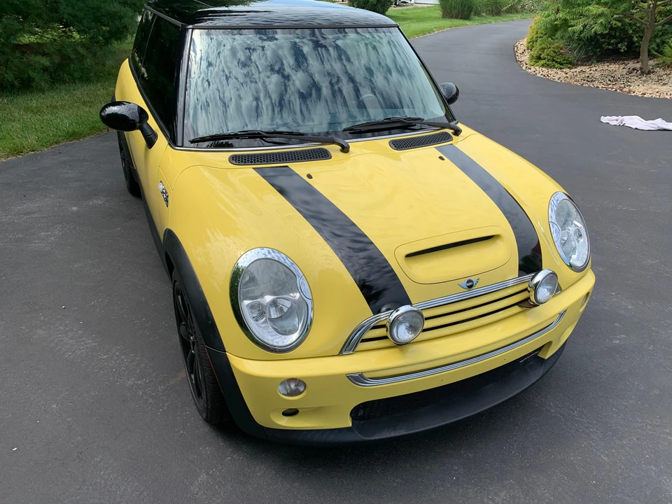 2004 Mini Mini Cooper S 1st Gen - Image 15 of 31