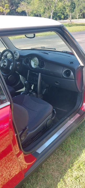 2004 Mini Mini 1st Gen - Image 11 of 13