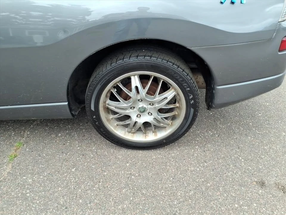 2004 Mitsubishi Eclipse 3rd Gen - Image 17 of 20