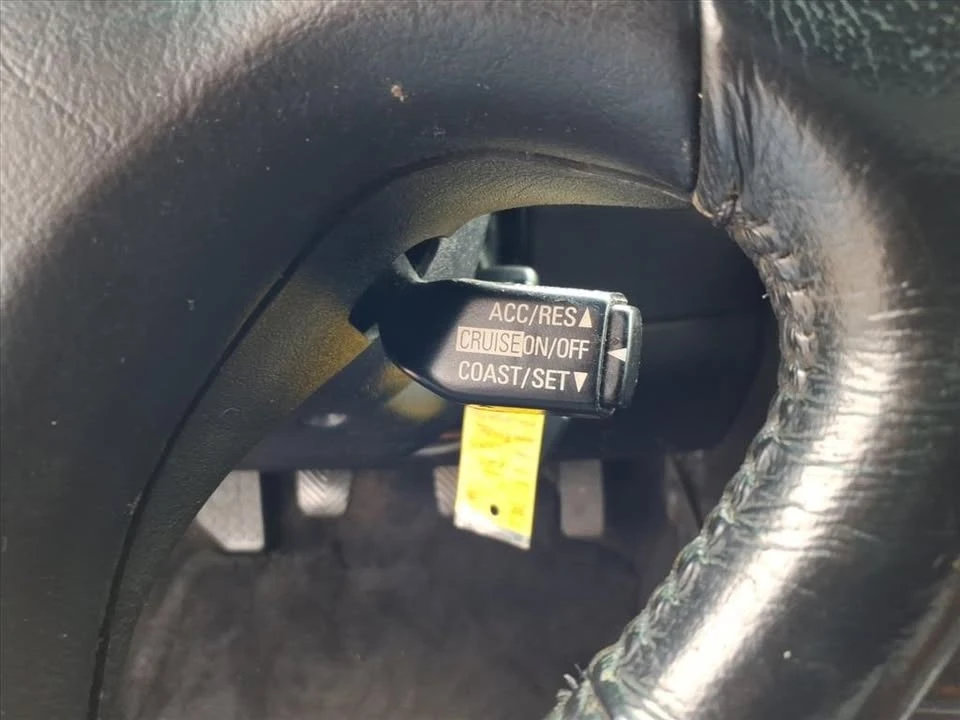 2004 Mitsubishi Eclipse 3rd Gen - Image 16 of 20