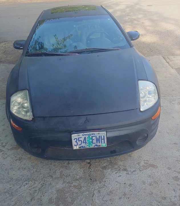 2004 Mitsubishi Eclipse 3rd Gen - Image 2 of 5