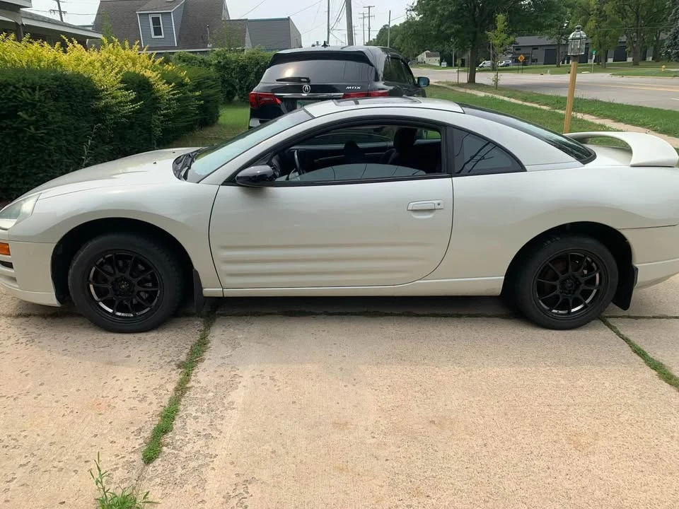 2004 Mitsubishi Eclipse 3rd Gen - Image 3 of 9