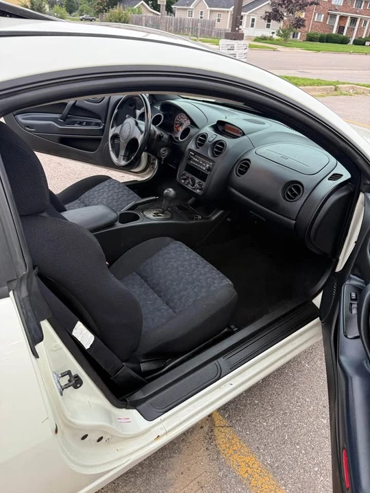 2004 Mitsubishi Eclipse 3rd Gen - Image 6 of 10