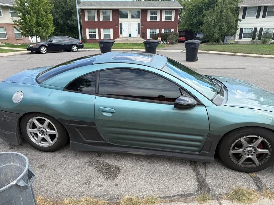 2004 Mitsubishi Eclipse 3rd Gen - Image 2 of 6