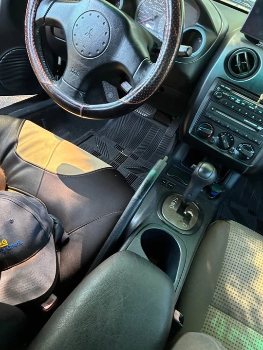 2004 Mitsubishi Eclipse 3rd Gen - Image 14 of 15