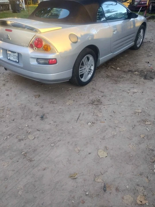 2004 Mitsubishi Eclipse 3rd Gen - Image 5 of 16