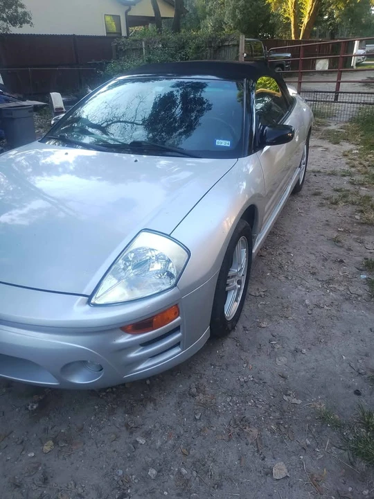 2004 Mitsubishi Eclipse 3rd Gen - Image 3 of 16